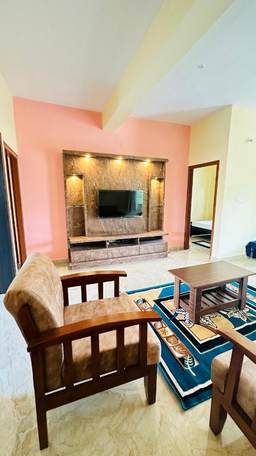 Navile Apartments Chikmagalūr Εξωτερικό φωτογραφία
